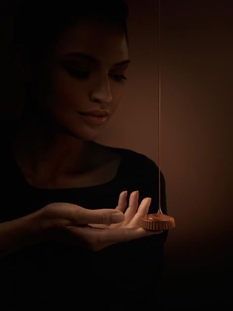 Armin Zogbaum Luxurious Sweets Chocolate Woman