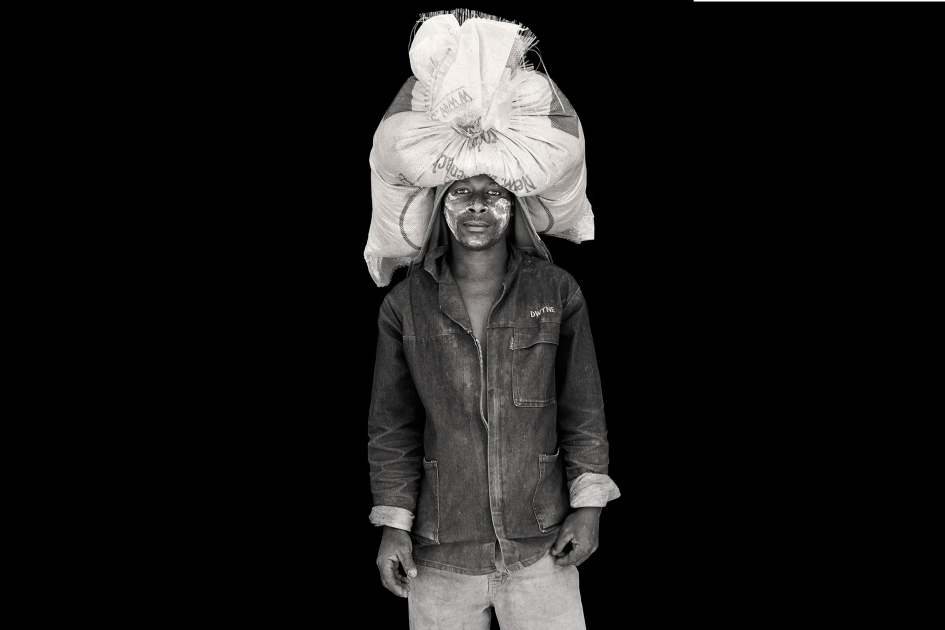 Sven Jacobsen Portrait Head Bag