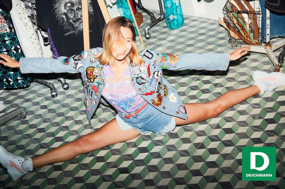 Photographer New York Sven Jacobsen Deichmann Campaign Advertising Girl on Floor