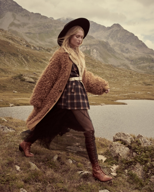 Fashion Photographer NYC Andreas Ortner Free People Holiday Campaign Blonde Girl Brown Teddy Jacket Fashion Advertising