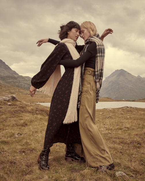 Fashion Photographer NYC Andreas Ortner Free People Holiday Campaign Two Girls Closed Eyes Fashion Advertising