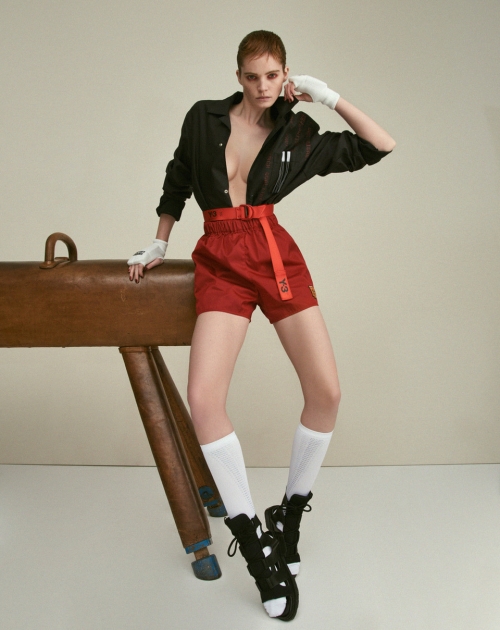 Fashion Photographer NYC Andreas Ortner Venomous Magazine Alexina Graham Short Boxing Trousers Fashion Women