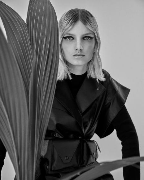 Fashion Photographer Andreas Ortner Numéro Kristin Drap Sitting with Plant Black and White Beauty