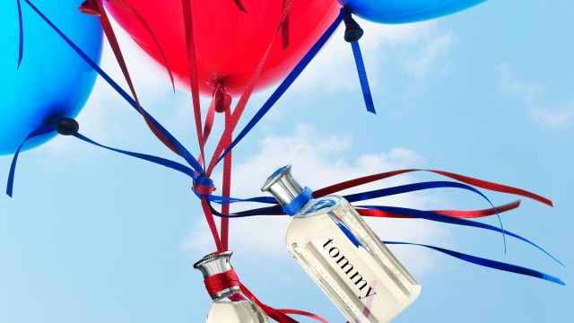 Still Life Photographer New York Armin Zogbaum Tommy Hilfiger Fragrance Estée Lauder Beauty
