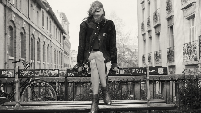 Photographer New York Sven Jacobsen Sven Jacobsen Elle Paris Editorial Fashion Advertising Smiling 