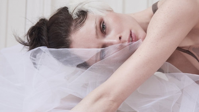 Fashion Photographer Director NYC Andreas Ortner Editorial ELLE Magazine CZ Coco Rocha Close up Sitting Fashion Women