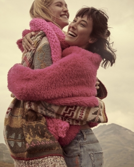 Fashion Photographer NYC Andreas Ortner Free People Holiday Campaign Two Girls Hugging