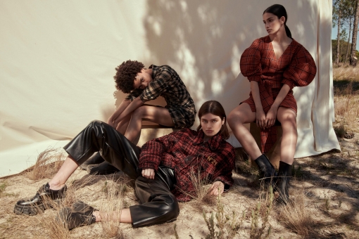 Fashion Photographer Andreas Ortner Stylebop Campaign Three Girls Fashion Advertising