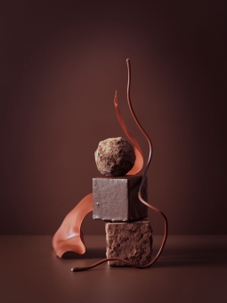 Still Life Photographer Armin Zogbaum Luxury Sweets 2020 Schoko C